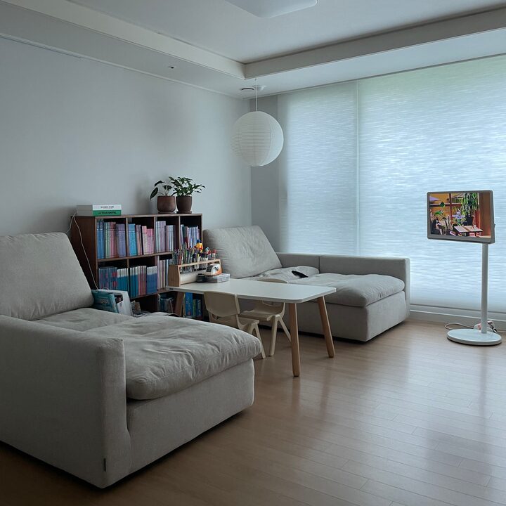 short form carousel card thumbnail