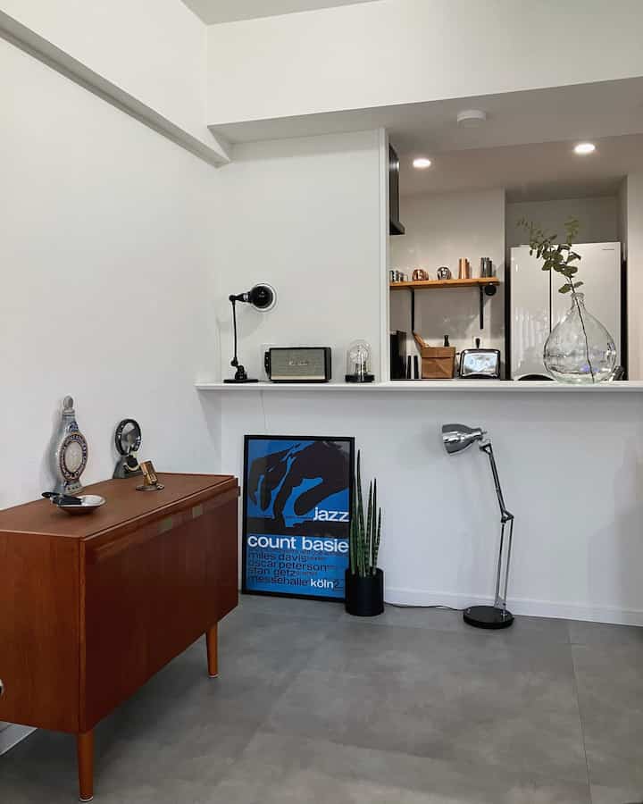 ミッドセンチュリー味のある画角📷

#ミッドセンチュリー #ミッドセンチュリーインテリア #ビンテージ 