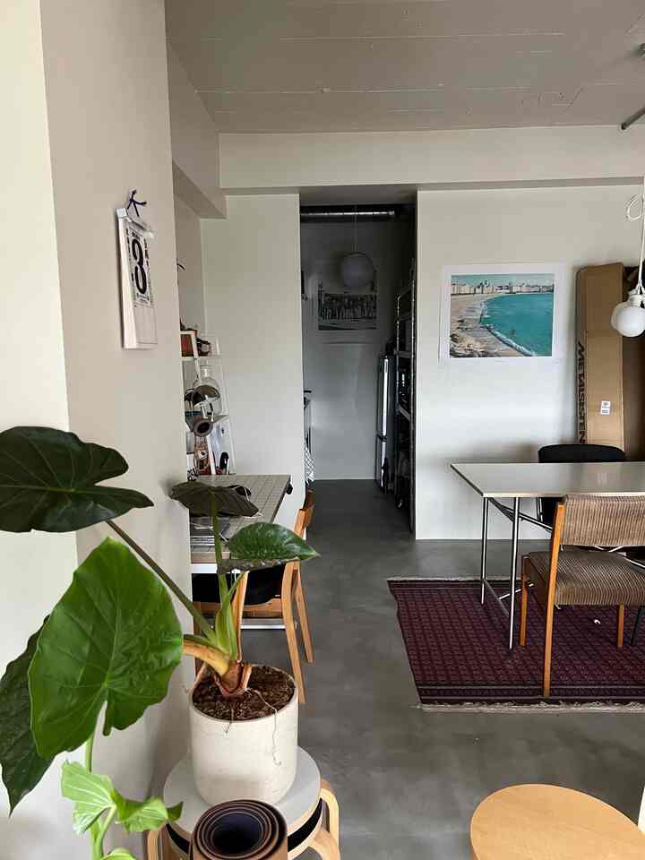 収納棚買いました🫡

#renovation #interiordesign #interiorstylists #interiordecor 
#vintagefurniture #海外インテリア #リノベーションマンション #ヴィンテージインテリア #ヴィンテージ家具 #ミッドセンチュリー家具 #モダンインテリア #モダンリビング #モダン住宅 #整理収納 #見せる収納 #暮らしの記録 #シンプルに暮らす #日々の暮らしを楽しむ #くらしを楽しむ #部屋作り #部屋紹介