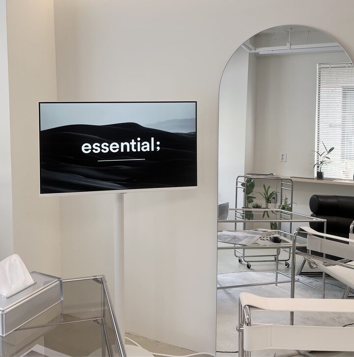 short form carousel card thumbnail