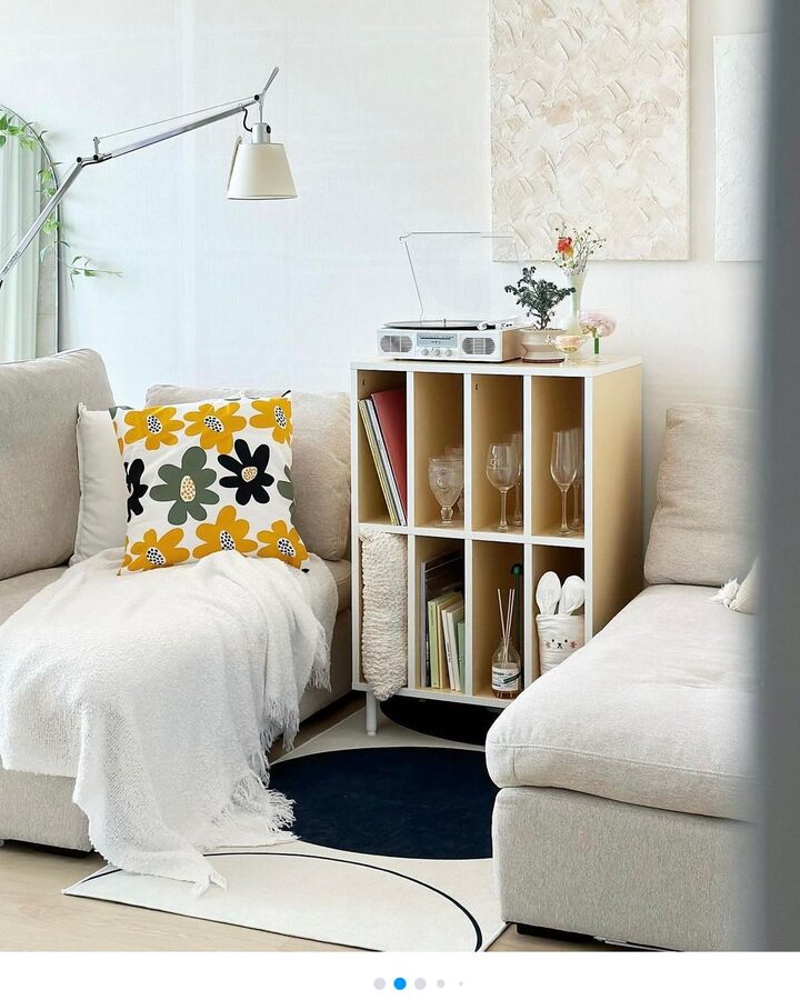 short form carousel card thumbnail