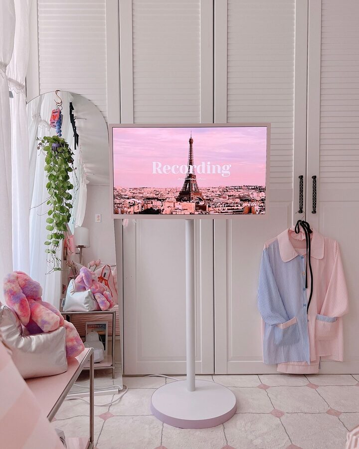 short form carousel card thumbnail