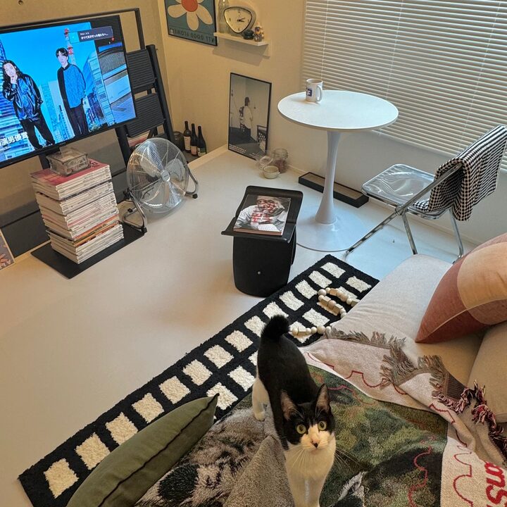 short form carousel card thumbnail