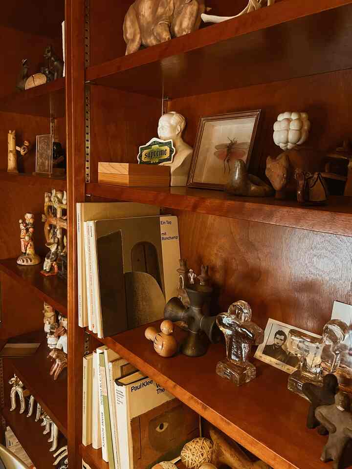 Things made in different countries and eras

#books #本棚 #書斎 #ミッドセンチュリー #民芸 #オブジェ #アート