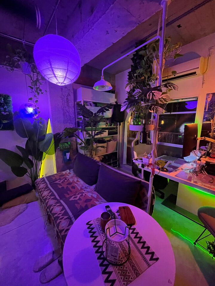 short form carousel card thumbnail