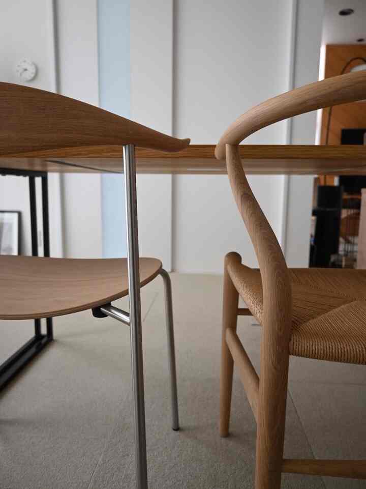 CH88Tがnew in💫
無駄がなくすっきりしててとってもスタイリッシュ。
CH24と同じオーク材ホワイトオイル仕上げにしました🌳
#CARLHANSENANDSON #ch88t #ch24 #yチェア #ダイニングチェア 