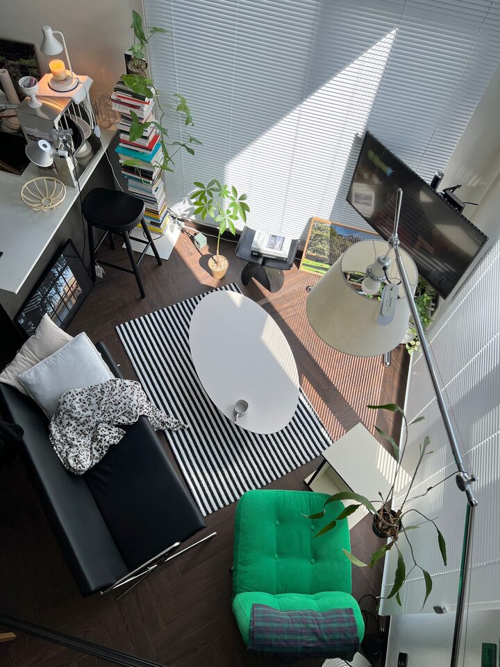 short form carousel card thumbnail