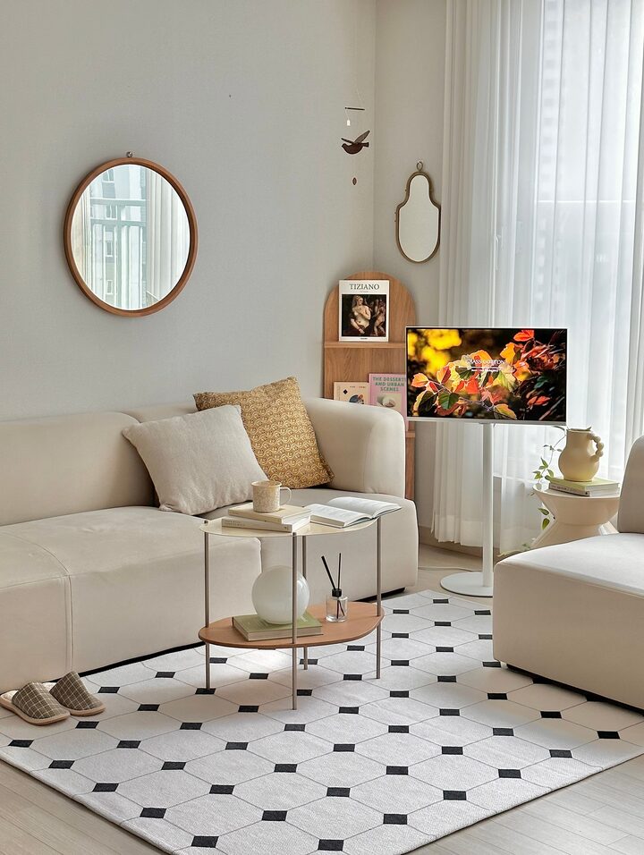 short form carousel card thumbnail