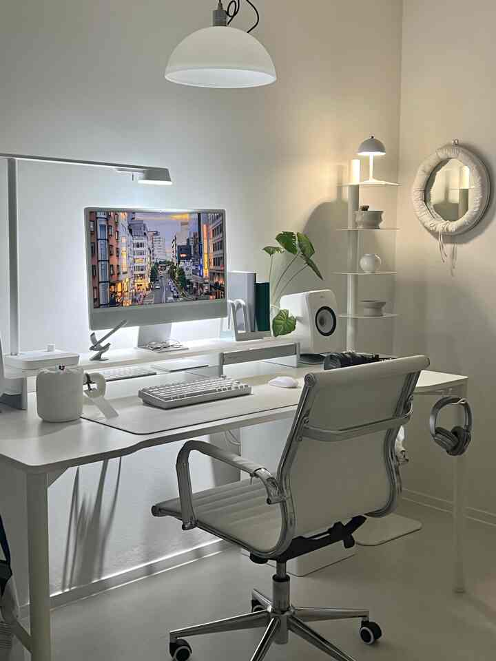 Cushion-Mirror 卓上 壁掛けミラー［2色］を使ったコーディネート 3