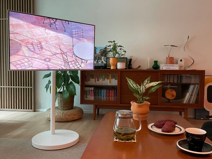 short form carousel card thumbnail