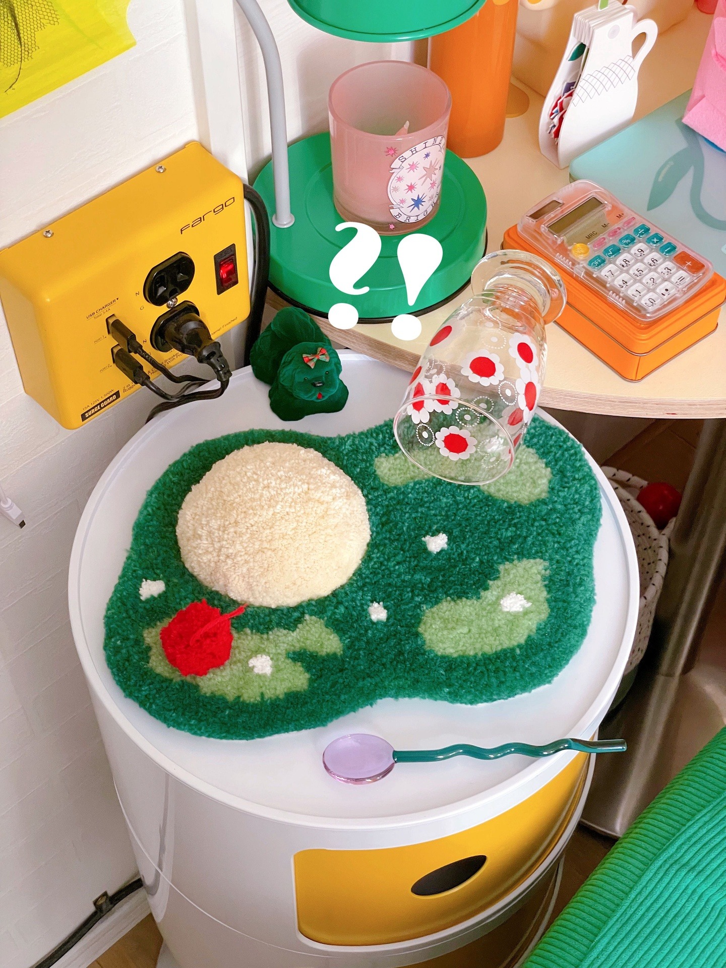 タフティングの付いたインテリア実例写真|Ohouse(オーハウス)