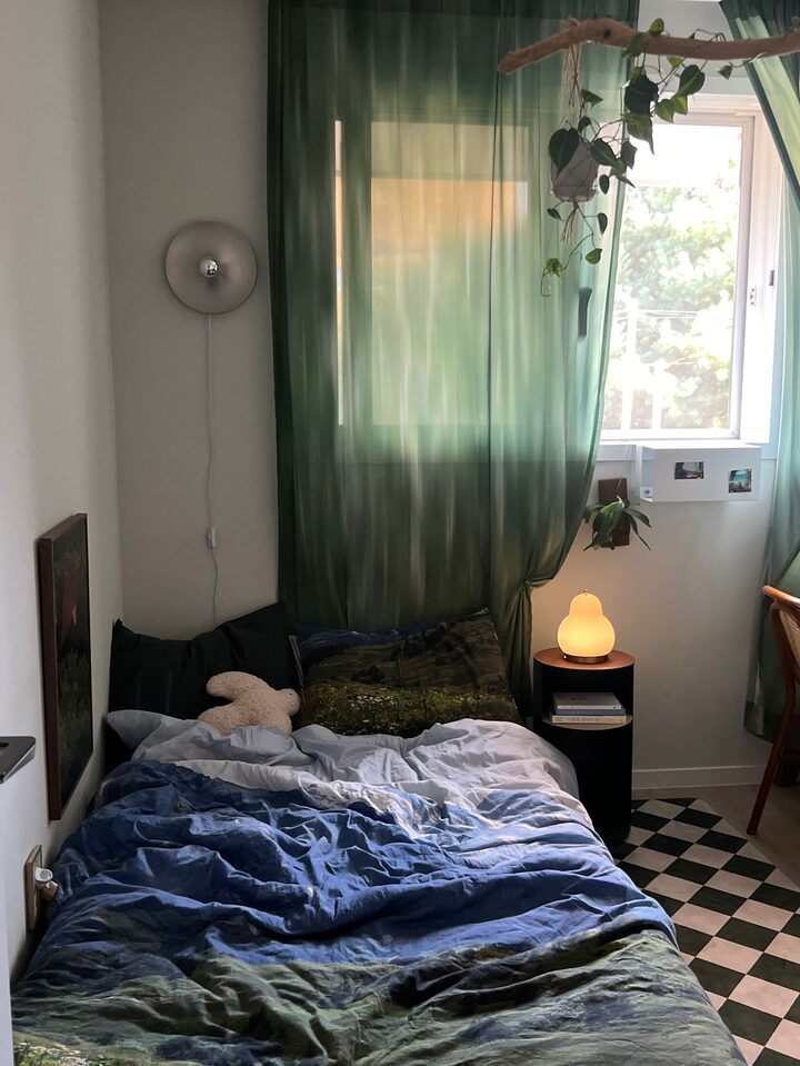 short form carousel card thumbnail