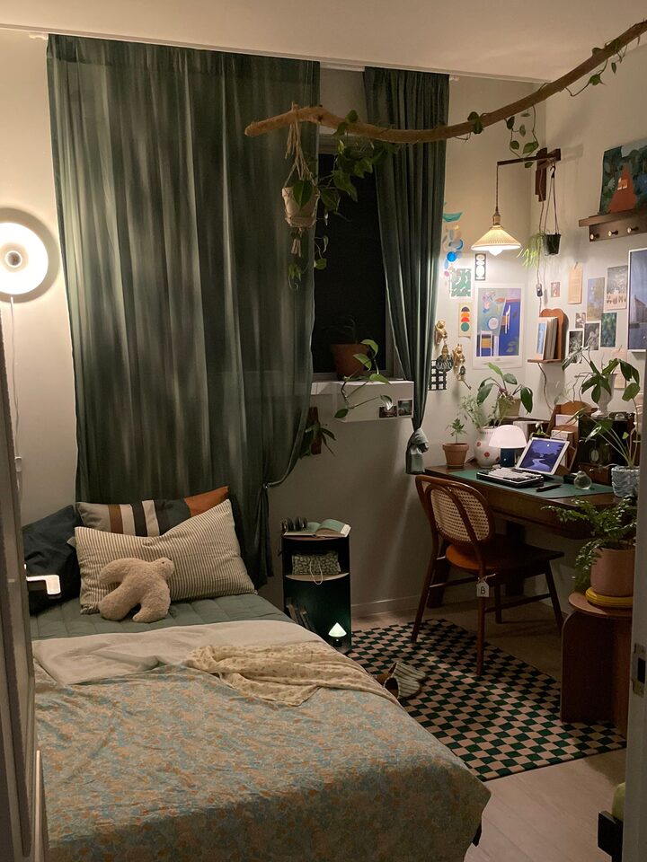 short form carousel card thumbnail