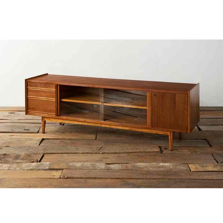 TRESTLES トラッセル テレビ ボード 1800