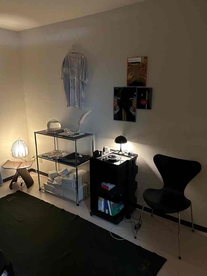 #一人暮らし #一人暮らし部屋 #一人暮らしアイテム #インテリア #デザイナー #デザイナーズ家具 #1K #ワンルーム #イサムノグチ #ボビーワゴン #フリッツハンセン #天童木工 #USM #USMHaller 