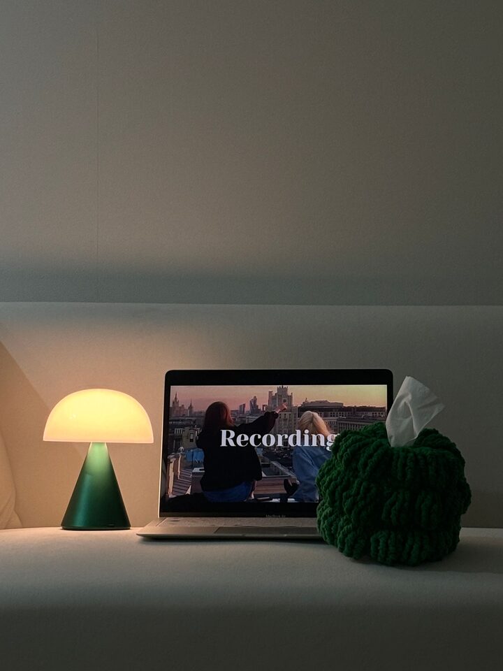 short form carousel card thumbnail