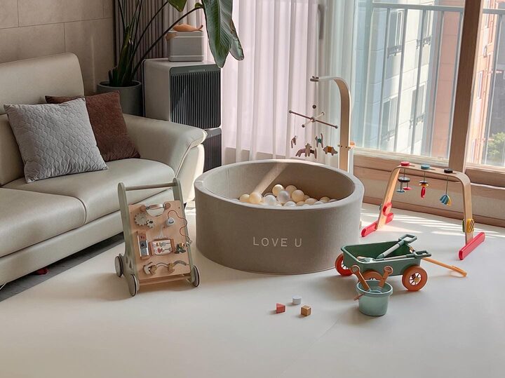 short form carousel card thumbnail