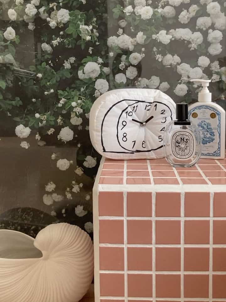 Meja ubin buatan sendiri
Kenangan dibuat selama musim yang sangat dingin di bulan Januari


#1ldk #ベッドルーム #ミッドセンチュリーモダン #タイルテーブル #tiletable #midcentury #ひとり暮らし #賃貸インテリア