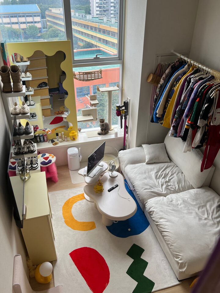 short form carousel card thumbnail