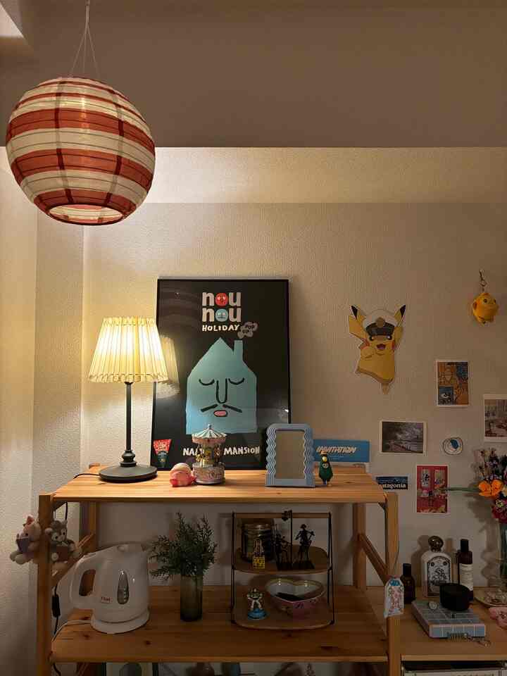 予想通りこのライトは、全然明るくないよ
#カラフルインテリア #カラフル #無印良品 #無印 #IKEA #イケア #照明 #ライト #アウトドア用照明