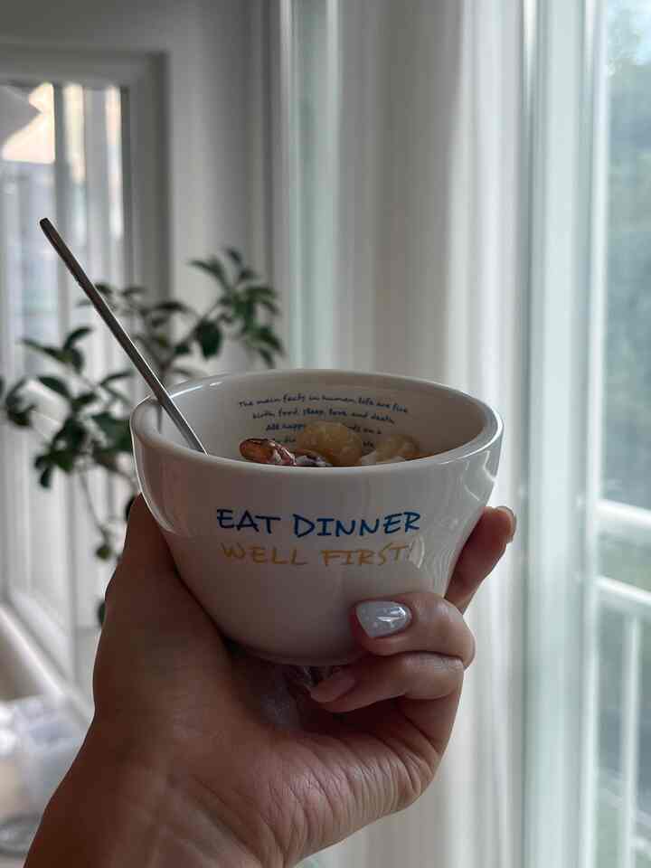 #집에서제일바빠  #시라쿠스 #요거트볼 #사브르 #케이크포크 #25평인테리어 #꿀템 #추천  #소통