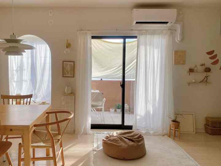 Bagian favoritku adalah buklet jendela DIY ˎˊ˗
Aslinya warnanya hitam 𓂃 𓈒𓏸 Aku suka tampilannya yang menyatu kalau warnanya putih ♡

#jendela #冊子 #diy