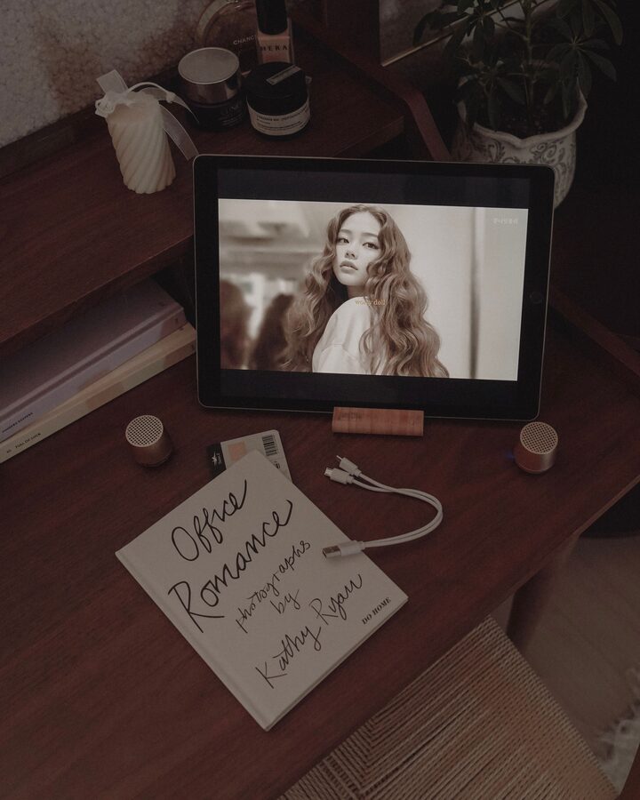 short form carousel card thumbnail