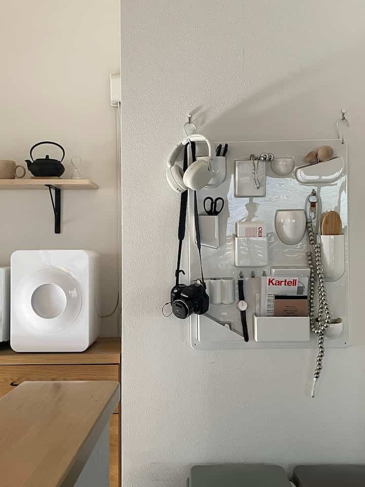 Utensilo is art that can be stored 😁🤍

#vitra
#utensilo