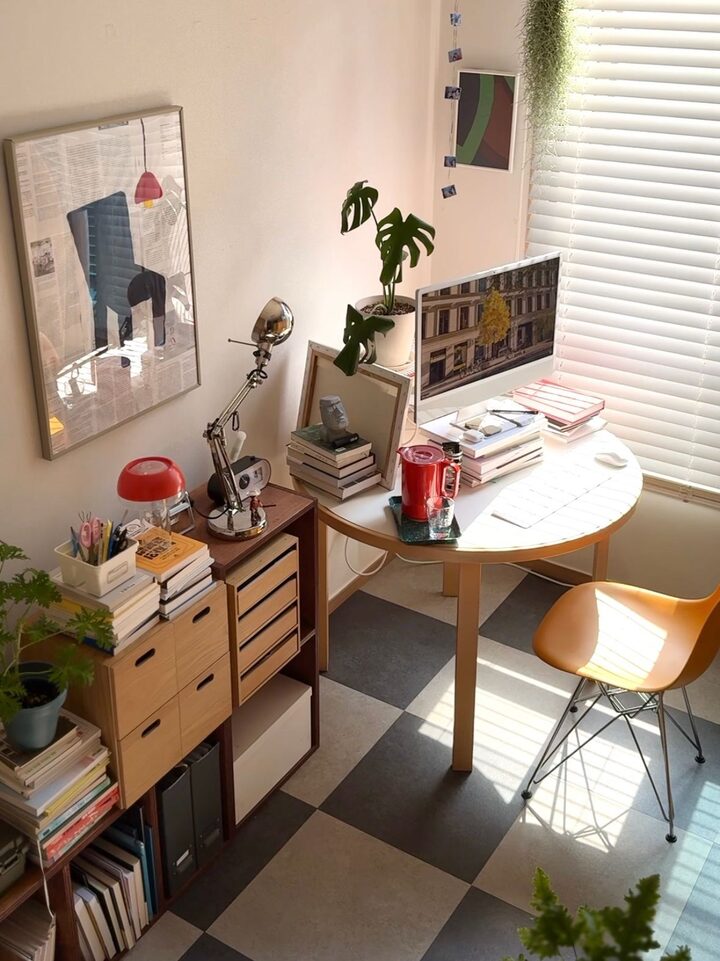 short form carousel card thumbnail