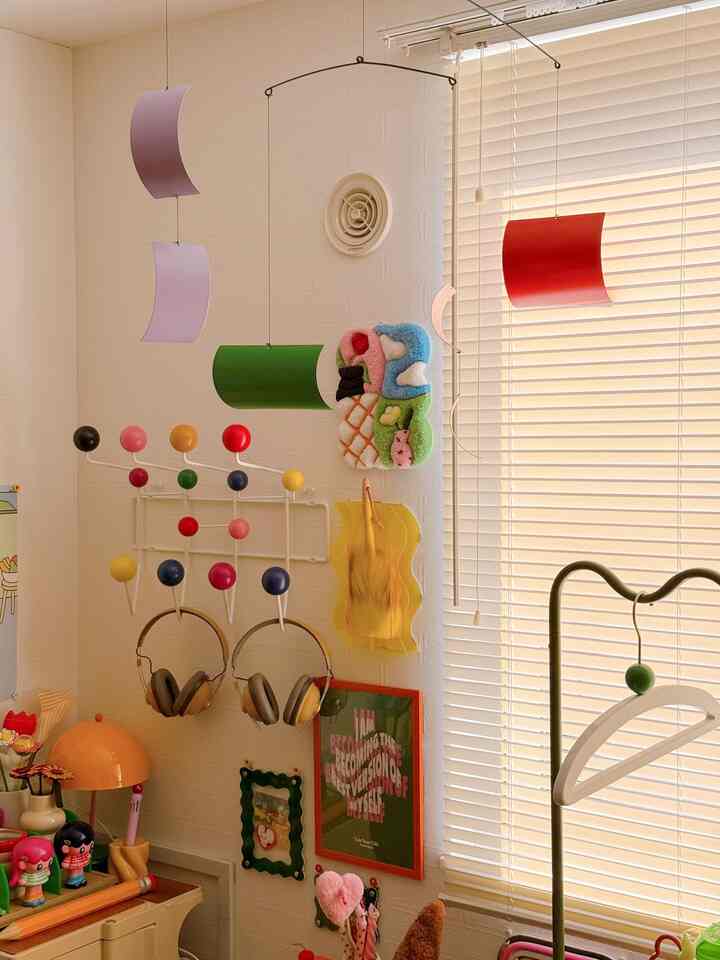 
念願だったnaproomさんのラグポスター 🖼️❣️

ムチムチもこもこかわいい 🫶🏻💗
配色も最高 🌈


#カラフル #カラフルなインテリア #レトロ #レトロインテリア #ミッドセンチュリー #ミッドセンチュリーモダン #タフティング #モビール #IKEA 