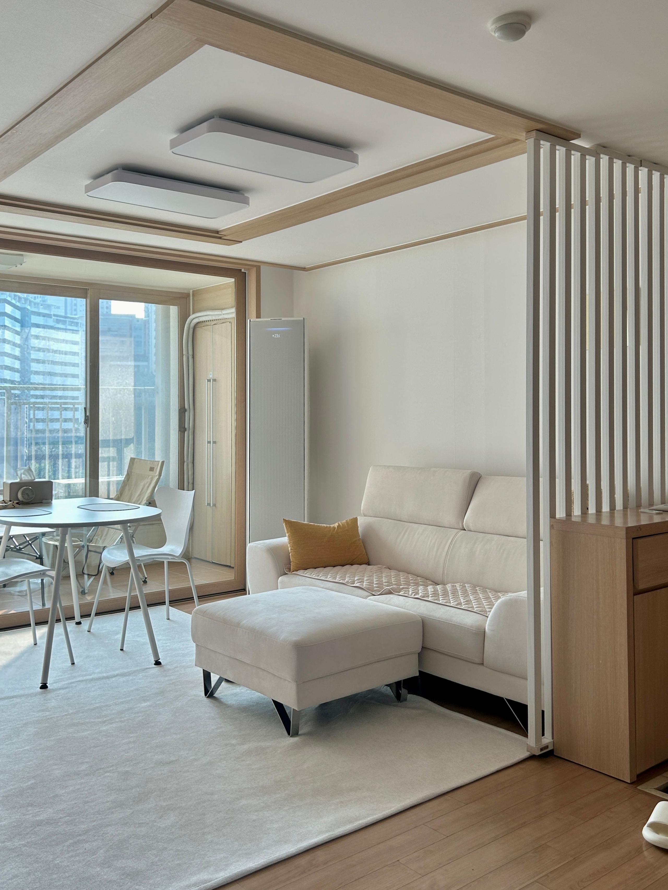 【8/19終了】半楕円 ダイニングテーブル ホワイト 100×60×72 韓国 YOUNGGAGU flat 半楕円形 ダイニングテーブル ホワイト［3サイズ