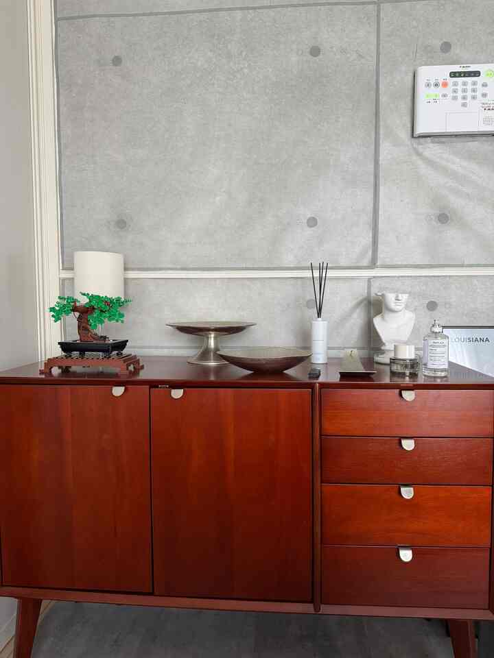 これくらいすっきりしてる方が1つ1つちゃんと主張してていい。
#チェスト #ヴィンテージ #サイドボード