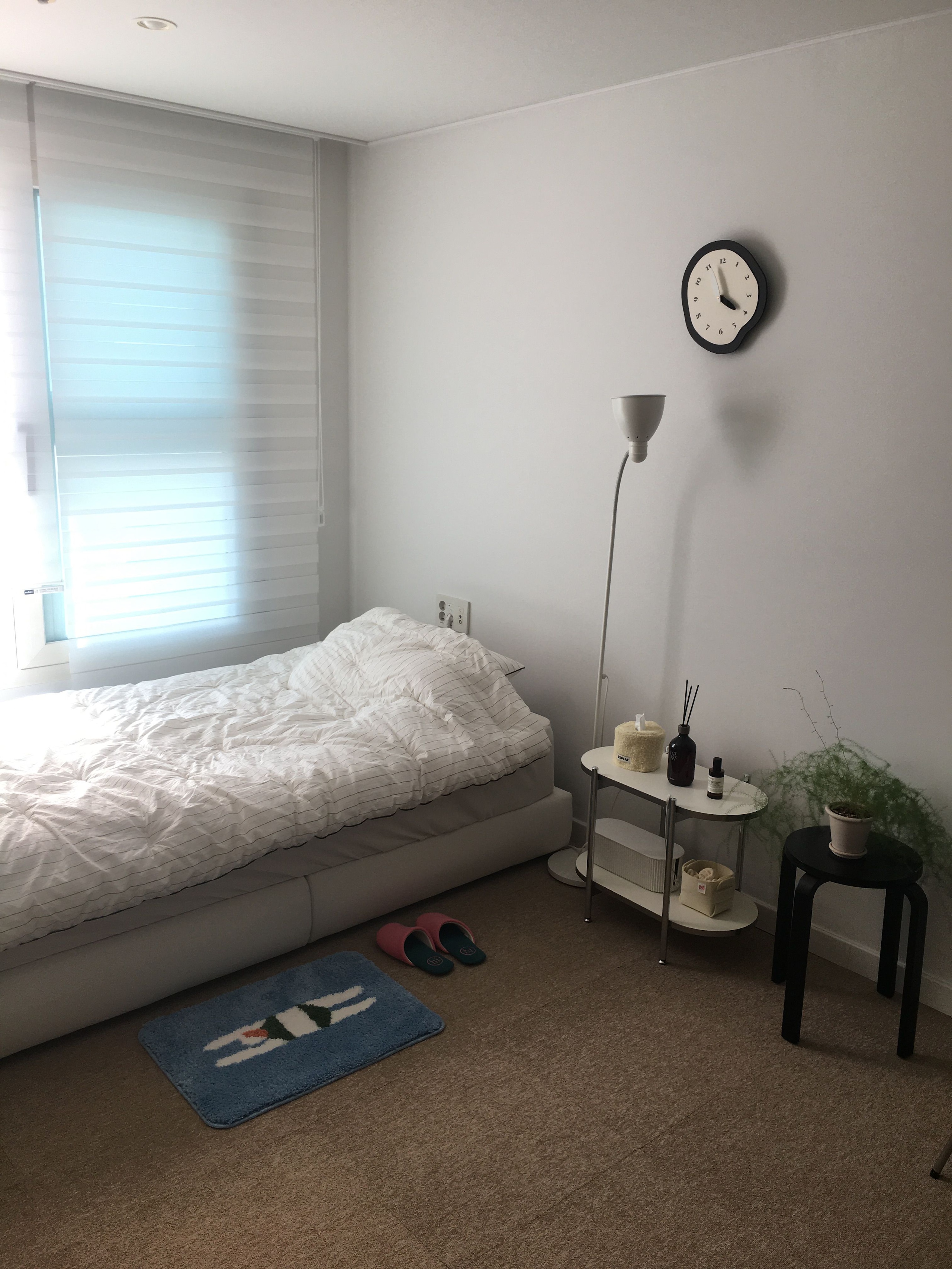 Wavy Retro Wall Clock user photo