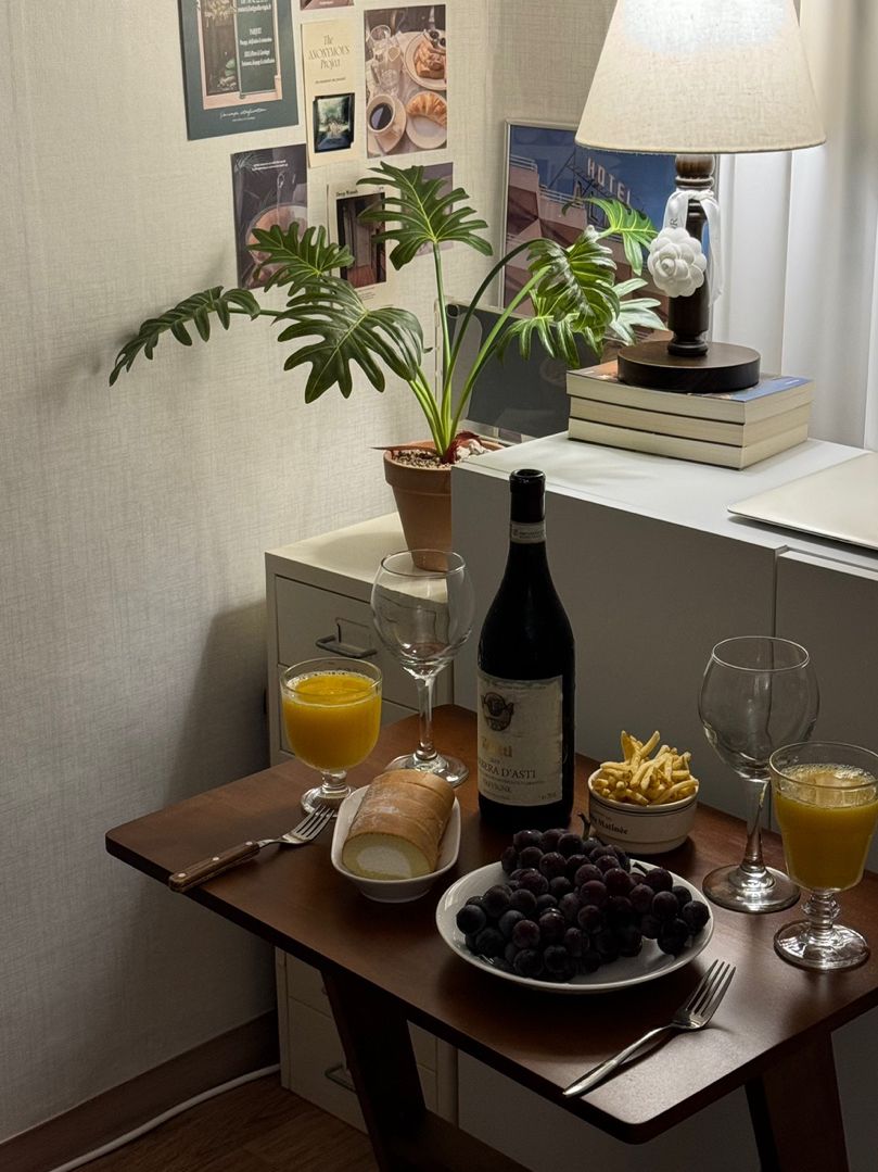 Solid Wood Side Table user photo