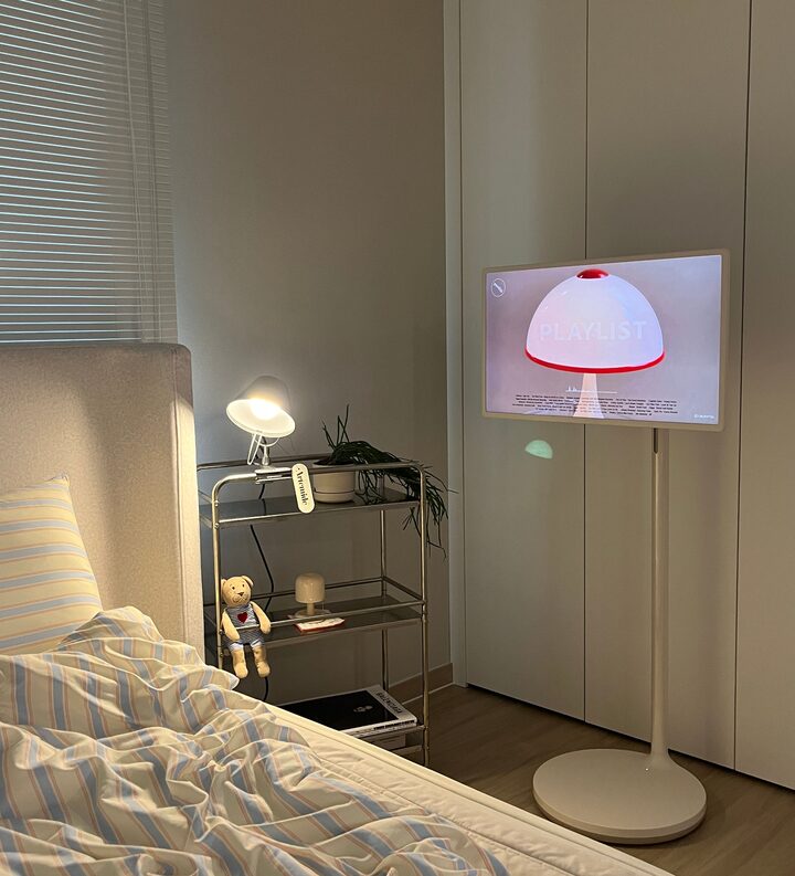 short form carousel card thumbnail