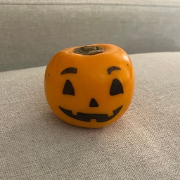 해피할로윈
민둥민둥 감에 동료가 그려준 잭오랜턴
너무 귀여웡
#할로윈 #halloween #happyhalloween #잭오랜턴 #잭오랜턴🎃 #ftc10기이야기 #콘수프기록