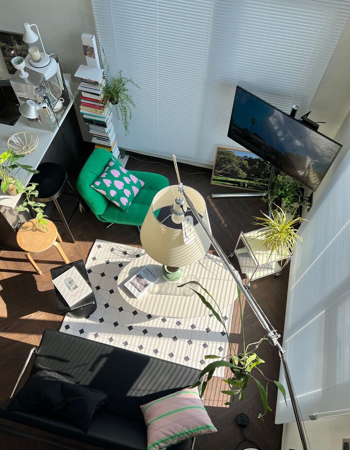 short form carousel card thumbnail