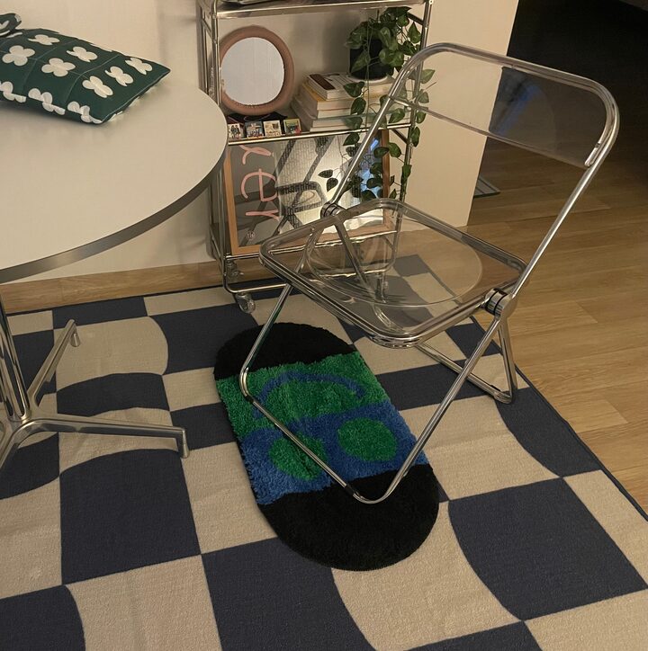 short form carousel card thumbnail