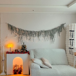 #크리스마스준비 
11월의 크리스마스🎄 
장식을 꺼내며 아이들이😊 너무 기뻐했어요.
집은 항상 따뜻하고🧣 아늑한 공간을 만들어 주고 싶어요 🤭
반짝이는✨ 불빛 아래서 아이들이 즐거워하는 모습을 보니, 저까지 마음이 따뜻해졌답니다❤️
아이들이 더 행복해하고, 우리 가족👨‍👩‍👧‍👦에게도 크리스마스🎄의 설렘💖이 가득하길 바라며 하나하나 정성껏 꾸몄어요.
#크리스마스 #따뜻한겨울 #아이들웃음소리 #가족과함께 #설렘가득 #반짝반짝불빛 #행복한집 #크리스마스트리 #겨울인테리어 #포근한공간 #오늘의집 #겨울준비 #집꾸미기 #추억만들기 #마음이따뜻해짐 #오늘의집 #오늘의크리스마스 #콘수프기록 #콘수프 #ftc8기이야기 #ftc8기