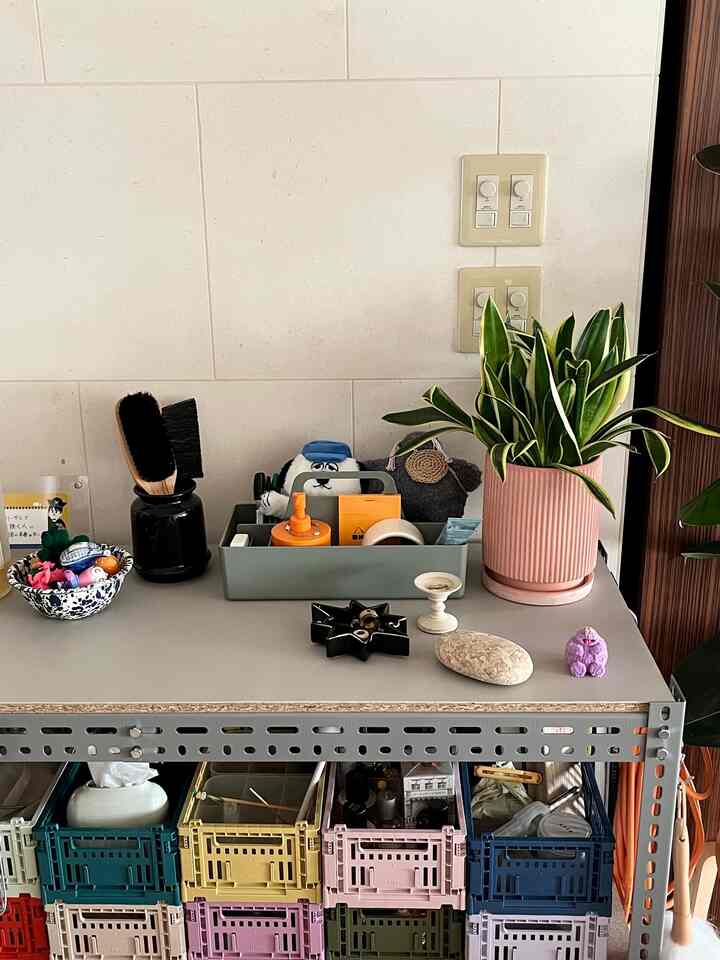 最近スチール棚の購入しました。
収納力が格段に上がって使いやすくなりました。

#スチール棚　#収納　