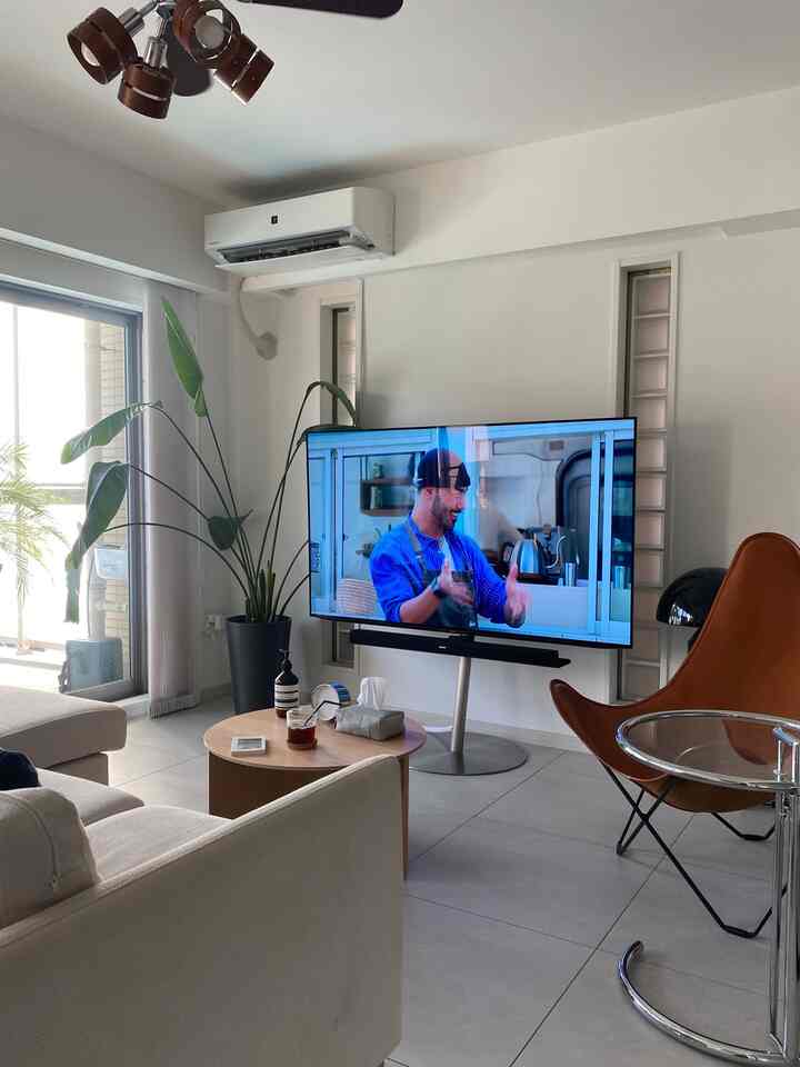 Nice to meet you!

My name is Luna and I am the new ambassador for Ohouse Season 7🌕

I have renovated an 11-year-old used apartment and am living there with my husband and son.

I am constantly searching for a room that looks like a resort hotel💪🏻

I hope to learn from your wonderful rooms and be of some help to those living in apartments when decorating their rooms☺️✨

Thank you very much🩵🩵

#Apartment #アルコランプ #シーリングファン #シーリングファンライト #オーガスタ #ストレリチア #hay #bkfチェア #boconcept #wall #テレビスタンド #ホテルライク #ミッドセンチュリー #ミッドセンチュリーモダン