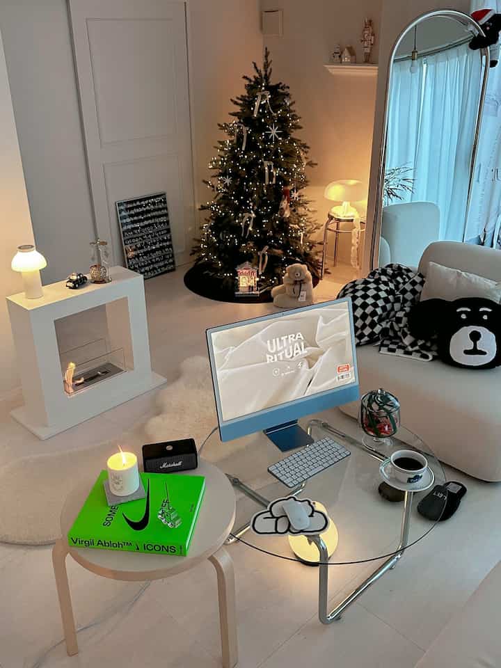 冬インテリア⛄️🤍 

#冬インテリア #クリスマスツリー 
#크리스마스트리 #韓国インテリア  