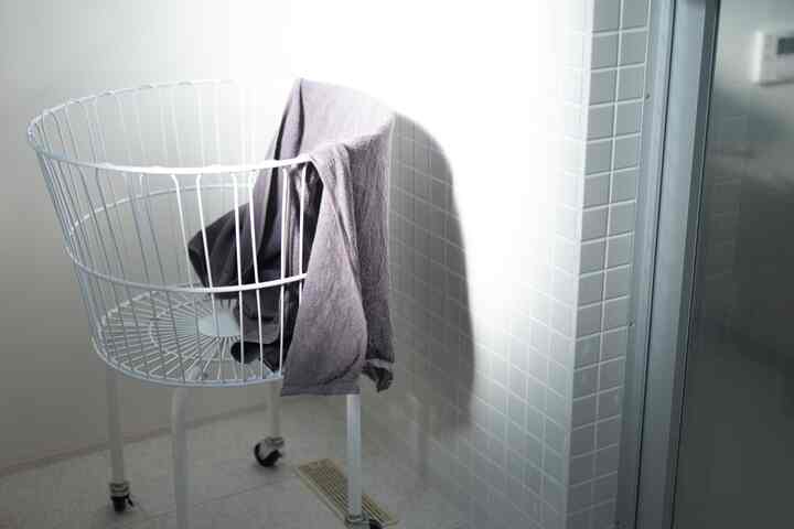 DIYで貼ったタイル
やっぱりプロに頼むべきでした
#DIY #タイル張り