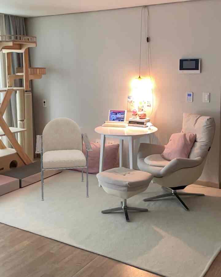 #줄자대신ar배치
ヴィラレコードLEO   #의자인테리어 #의자
