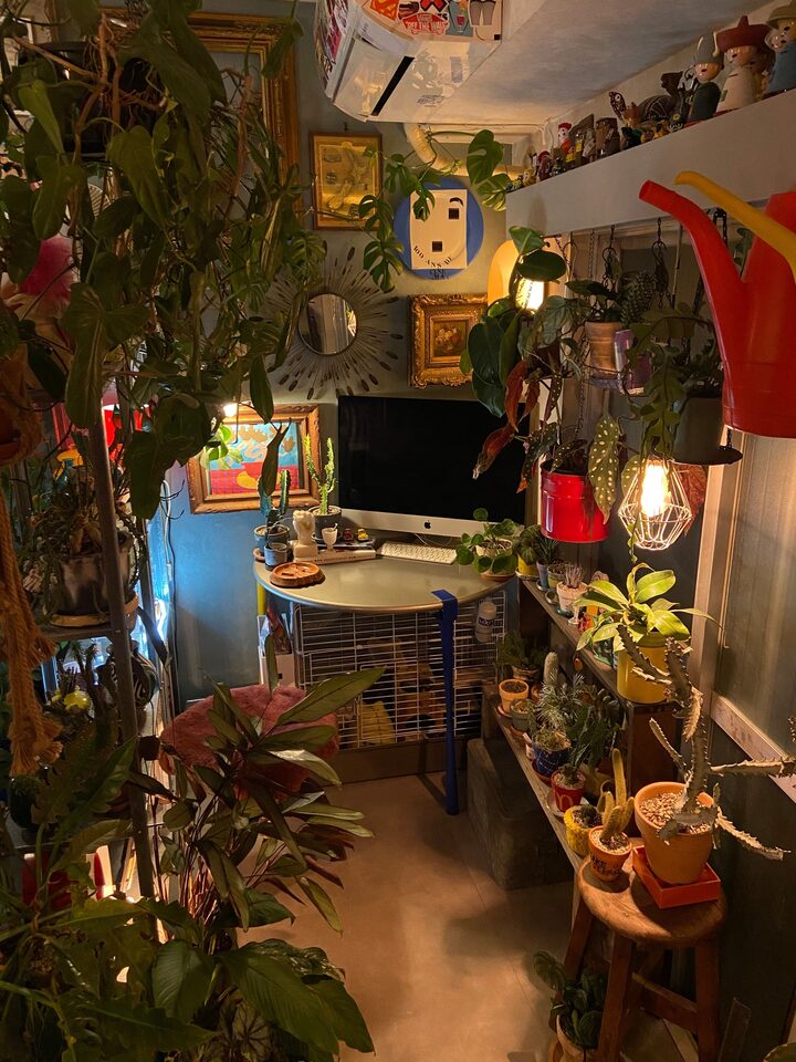 short form carousel card thumbnail