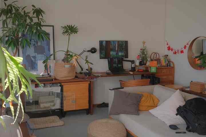 ちょっと実家に帰省します🐸

#リビング
#ふたり
#暮らし
#ソファ
#ワークスペース 
#IKEA
#ポスター