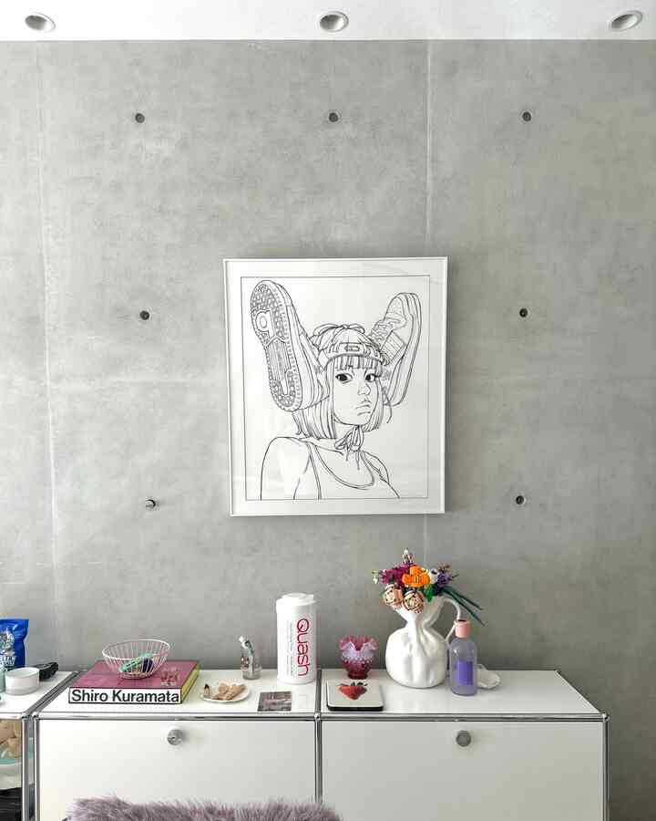 白のスペース

#ホワイトインテリア　#usmハラー #フラワーベース #レゴフラワー #lego #サイドボード #ダイニングインテリア