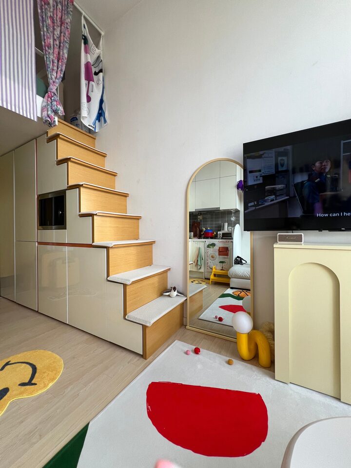 short form carousel card thumbnail