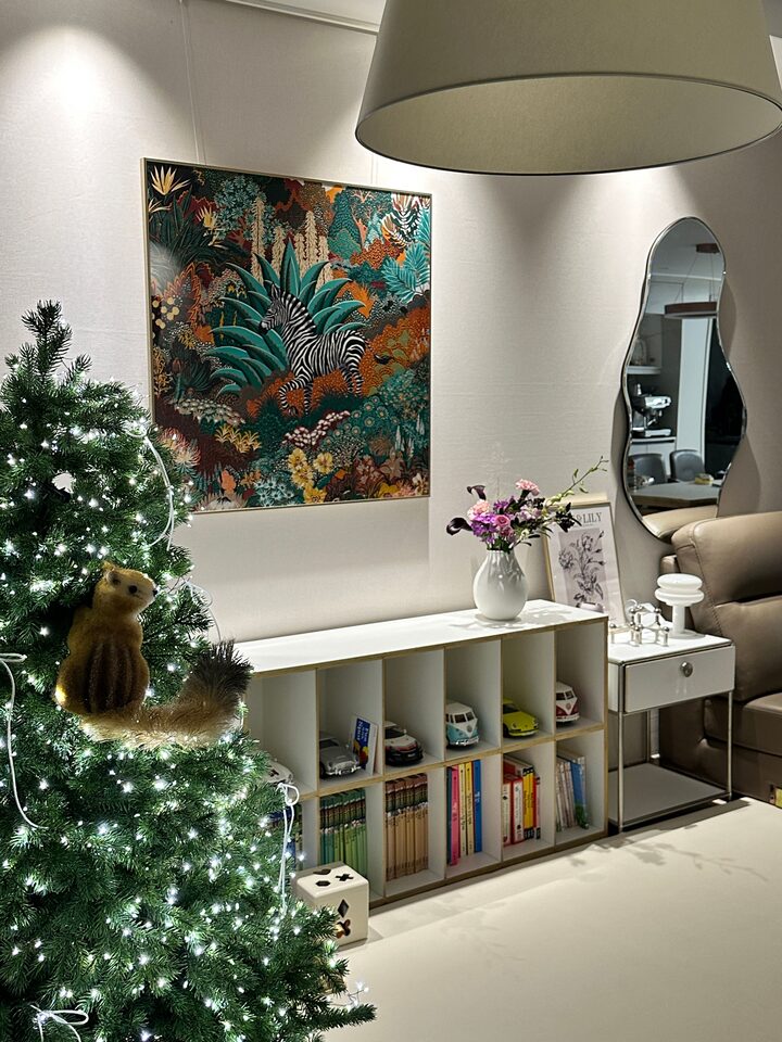 short form carousel card thumbnail