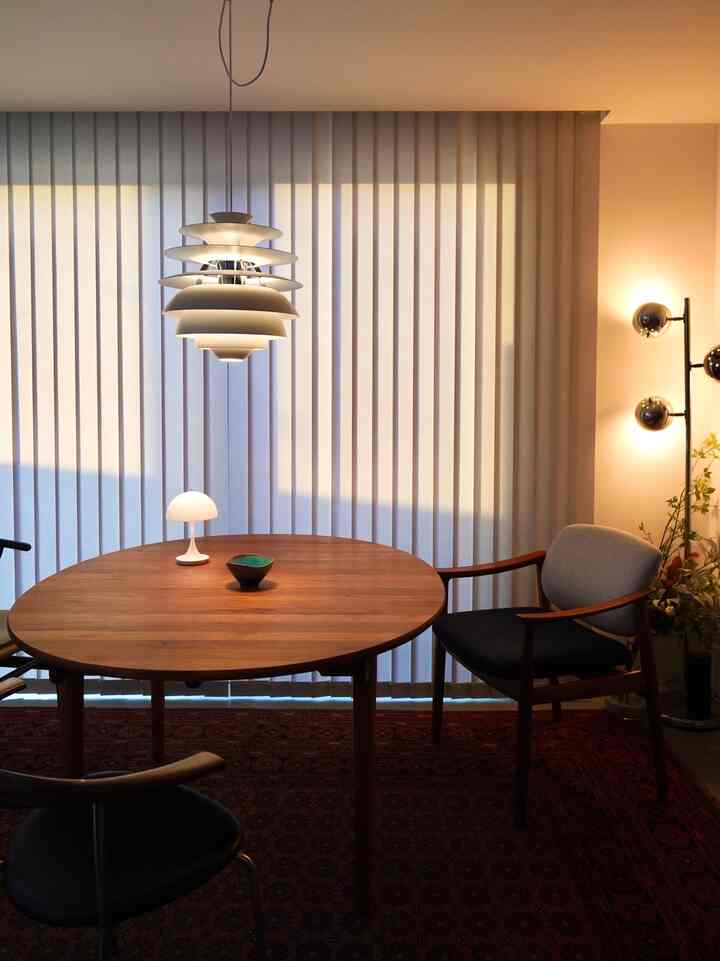 #ダイニングテーブル #ダイニング #ダイニングチェア #ヴィンテージチェア #北欧ヴィンテージ #チーク材 #間接照明 #ダイニング照明 #CH337 #パンテラポータブル #france&son